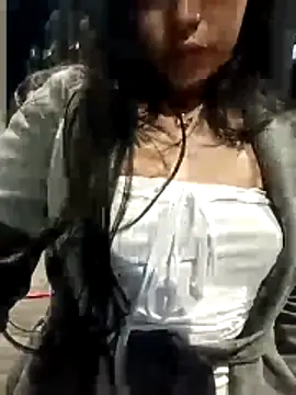 دردشة LunaHot_777 الجنسية المباشرة