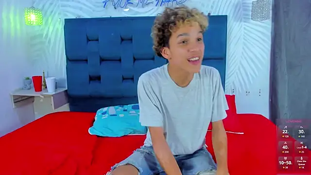 Only3Trio Live XXX-chat