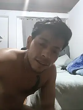 Erenk_and_Levy's Live XXX Chat