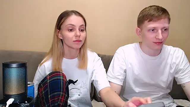 juliaanddimaのウェブカメラショー