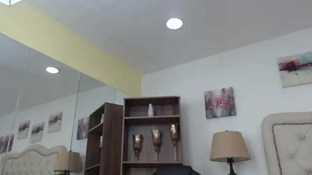 Ibratxandy: онлайн-секс-чат