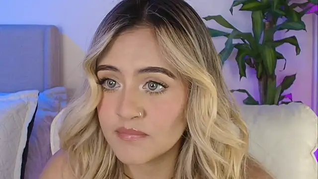 MaryMoon_: онлайн-секс-чат