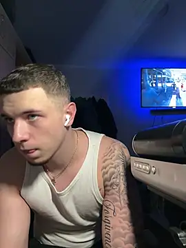 Онлайн чат XXX Channingboy