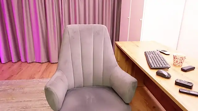 SophysSecret: απευθείας συνομιλία ΧΧΧ