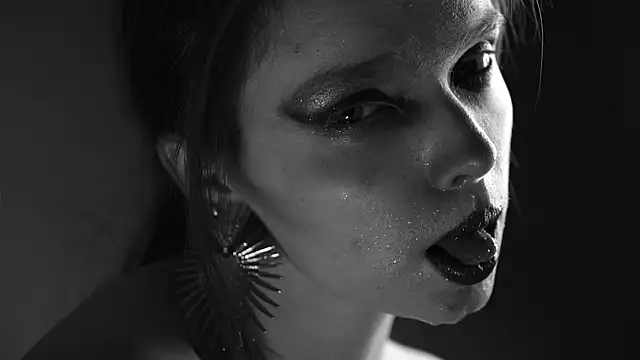 ginger_hugs Live XXX-chat