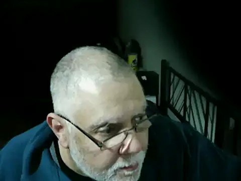 Živý XXX chat 100Tauros