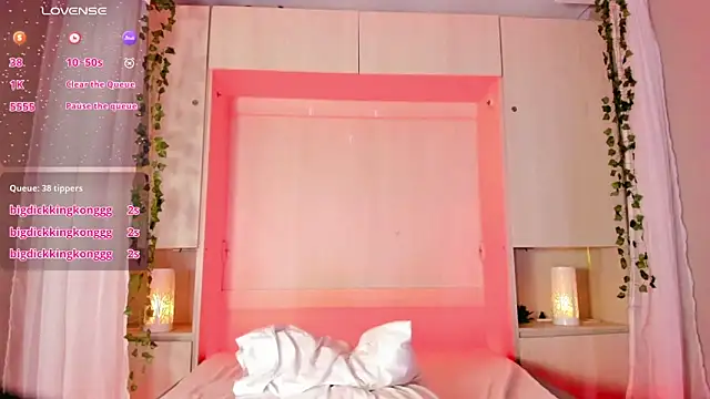 Chat +18 de Oshun_444 ao vivo