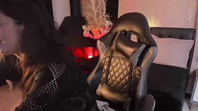 Vicky_Angeel Adlı Modelin Canlı XXX Sohbeti