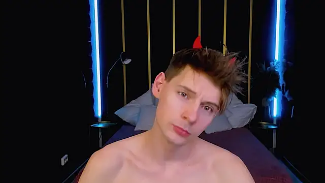 Martin_Perry Webcam show