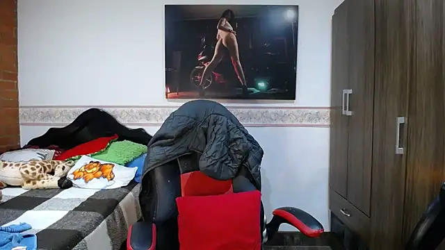 sharoon_cheerry live XXX chat