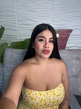 Chat XXX Live Issane_Peru
