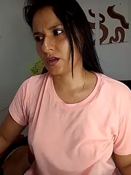 دردشة elena_jonees الجنسية المباشرة