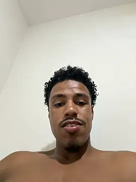 LorenzoBlack27 在線直播表演