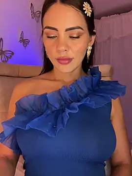 samanta_94 Show in webcam