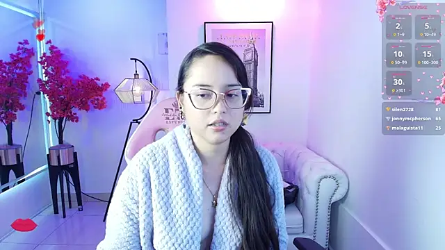 Shady_bug's Live XXX Chat