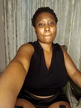 Chat XXX ao vivo de Zee-Thee-Gemini