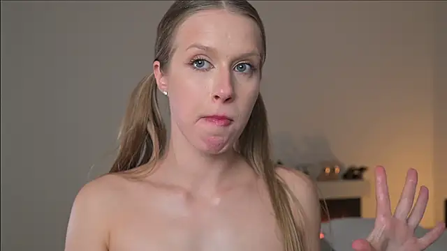 ella_twinkl Adlı Modelin Web Kamerası Şovu