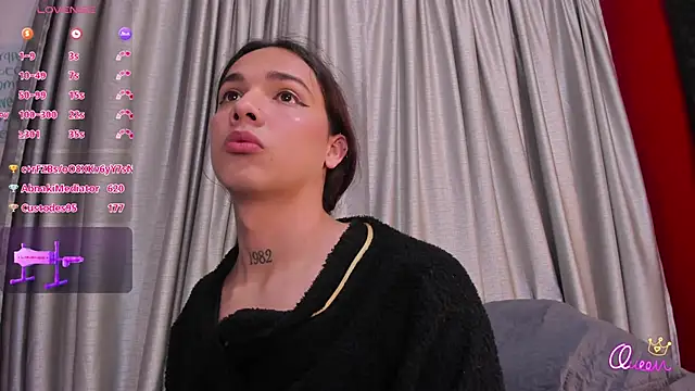 โชว์เว็บแคมของ Almaazz