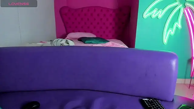 DaphneHarrison Chat XXX in diretta