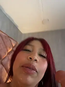 Chat XXX ao vivo de Cherry_Charlottee