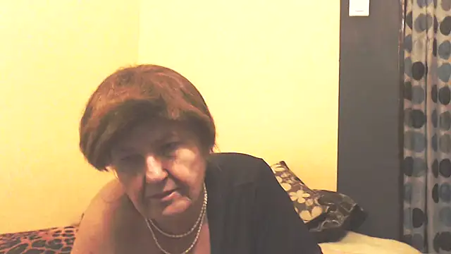 Chatroom XXX en direct de MioritaHard