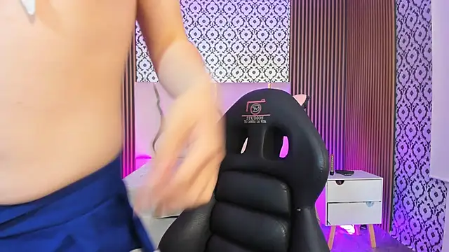 Show Webcam de NOOAH_TAY