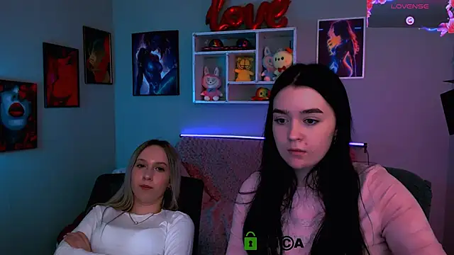 monica_xcx's Live XXX Chat