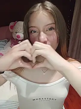 MimiSoftie's Live XXX Chat