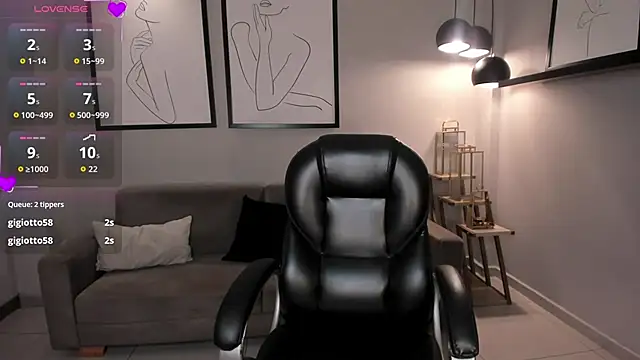 ScarlettRose_X Adlı Modelin Canlı XXX Sohbeti