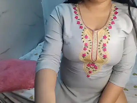 Trezza: вебкам-шоу