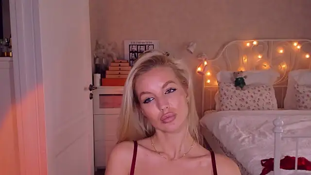 aestetick's Live XXX Chat