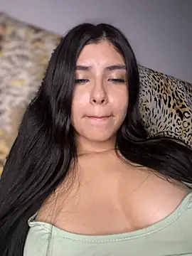 hurrem_18 élő XXX-chatje