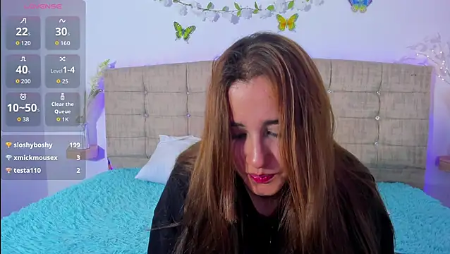 Chat +18 de Catherine_summer1 ao vivo