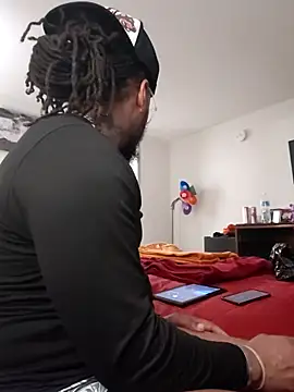 TooGoodConway23: онлайн-секс-чат