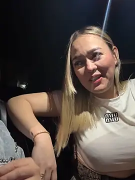 Danielavegax élő XXX-chatje