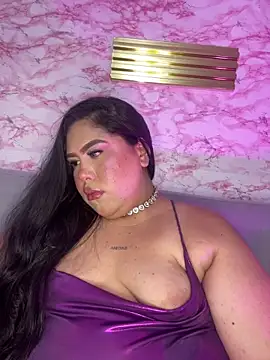 Czat XXX na żywo – Mia_Carters