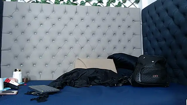 chanel_grant élő XXX-chatje