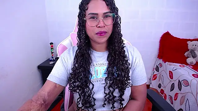 Candyhot_sex: онлайн-секс-чат