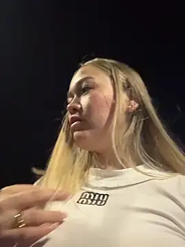 Danielavegax Obrolan Langsung XXX