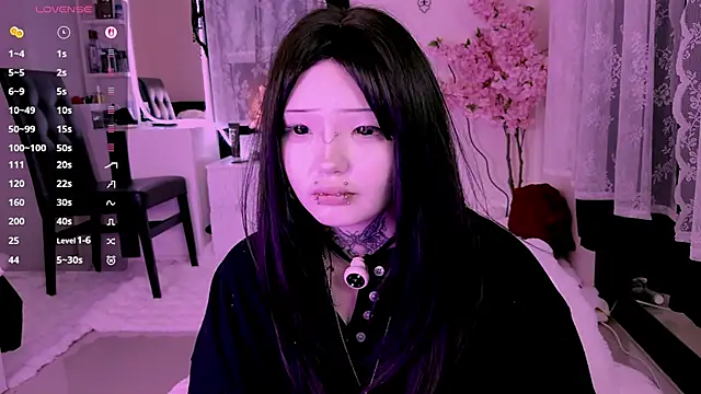 แชท XXX สดของ Lein_Bone