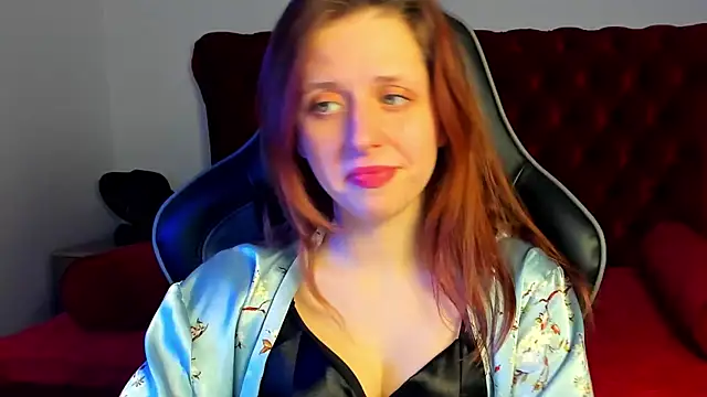 Chat +18 de FreyaVey ao vivo