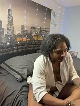 HaloRodeoLover2's Live XXX Chat