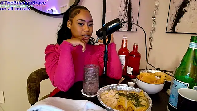 BriannaBrave's Webcam Show