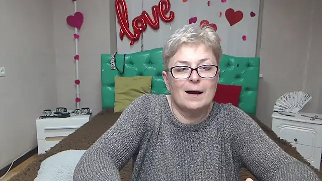 Živý XXX chat EmiliaGree