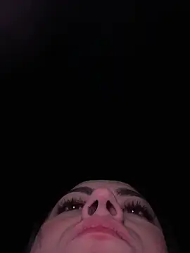 Lesly_10- 网络视讯表演