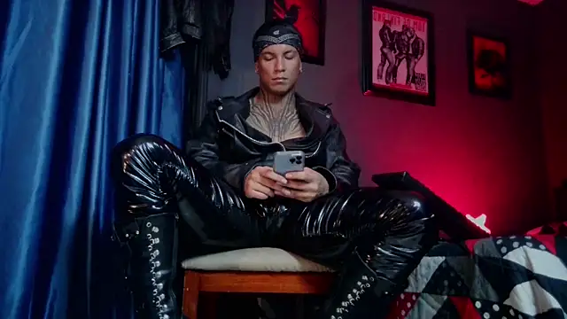 Chat XXX en directo de Leonnardo_Jaramillo