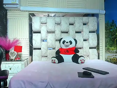 ElanGiraldo ওয়েবক্যাম শো