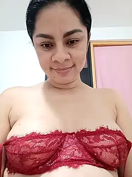 luna_pinky Adlı Modelin Canlı XXX Sohbeti