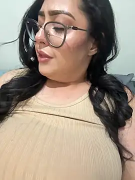 MileyGia – Naživo XXX chat