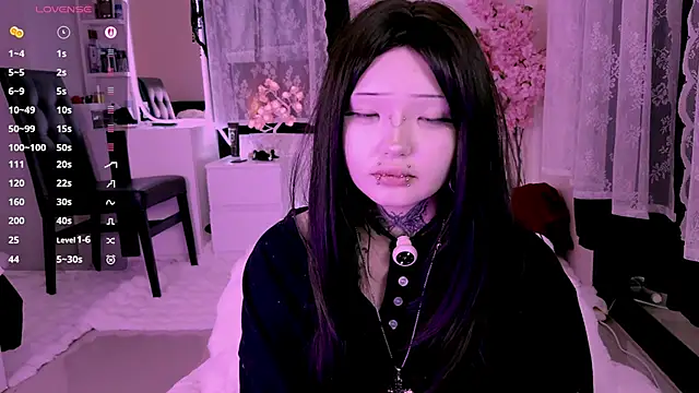 Chat +18 de Lein_Bone ao vivo